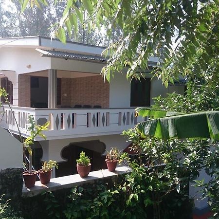 Dhruva Homestay Madikeri Ngoại thất bức ảnh